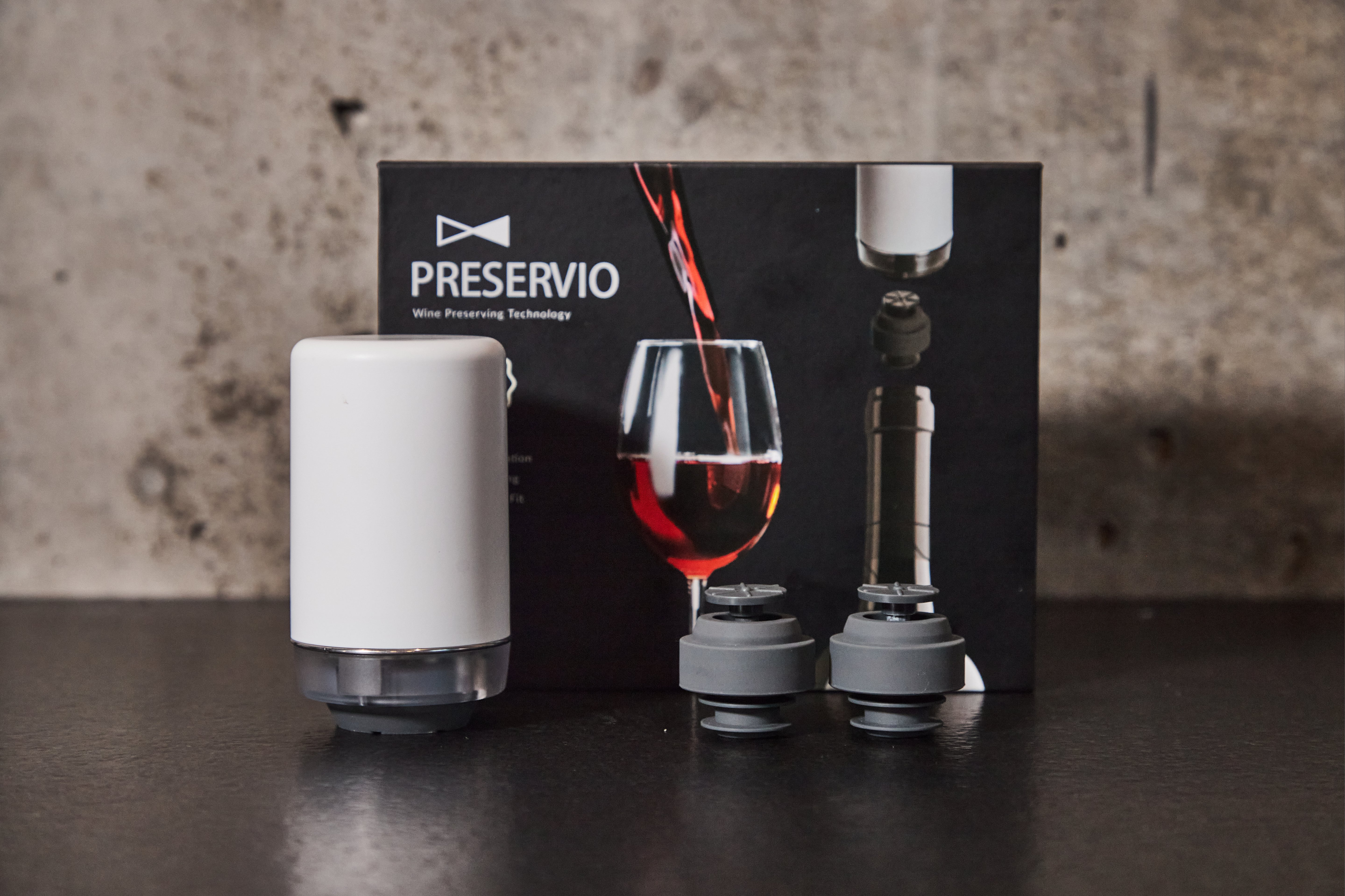 Preservio Precision Pressure Measurement Pump + Bonus Two Stoppers