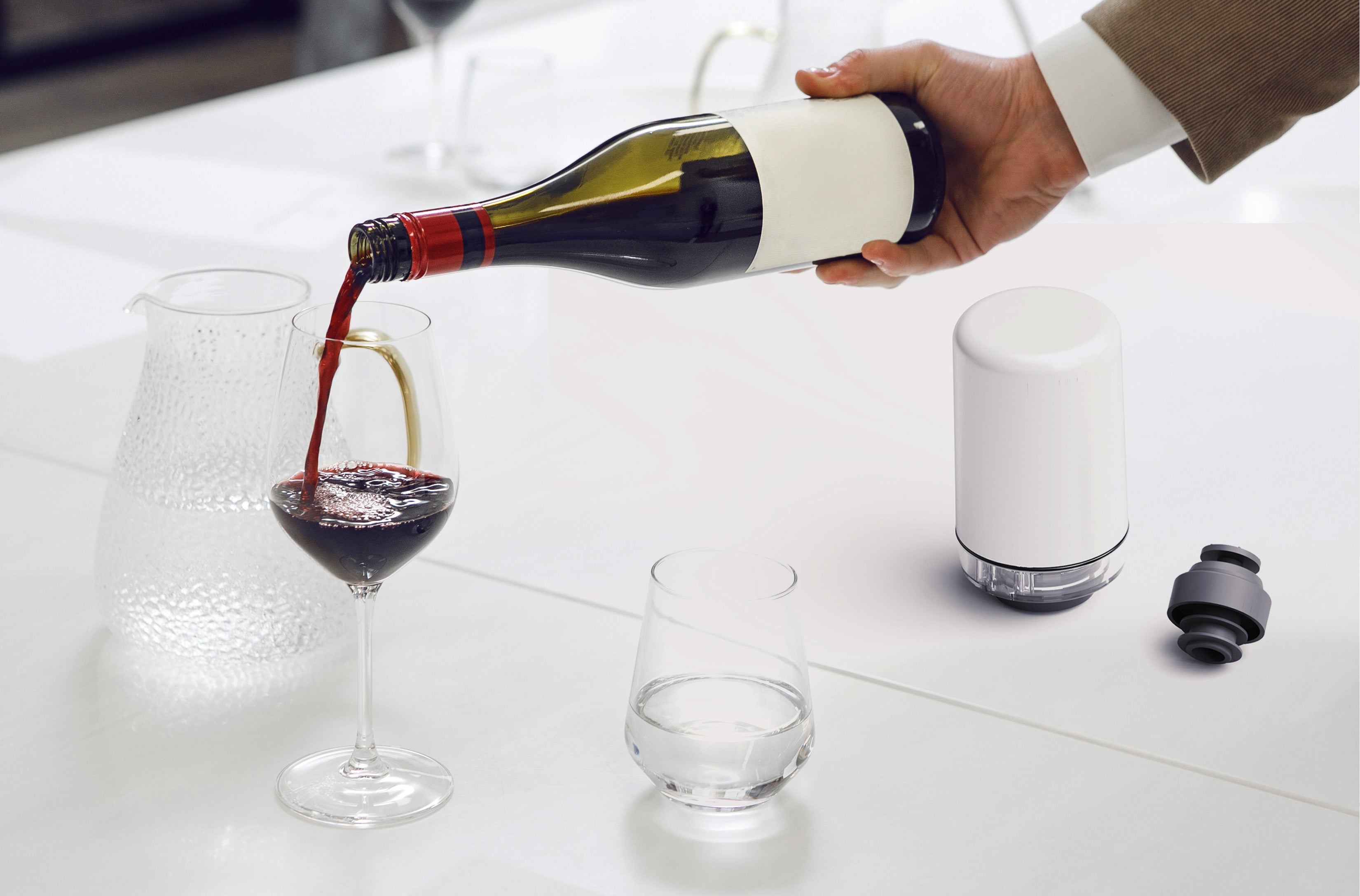 Preservio Precision Pressure Measurement Pump + Bonus Two Silicone Wine Stoppers